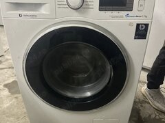 Masina de spalat rufe cu incarcare frontala marca Samsung stare foarte buna